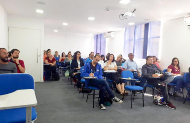 Unidade República (sede) 8